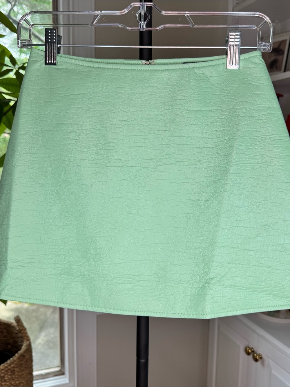 Tuckernuck Faux Leather Meg A-Line Mini Skirt Mint Chip Green XS